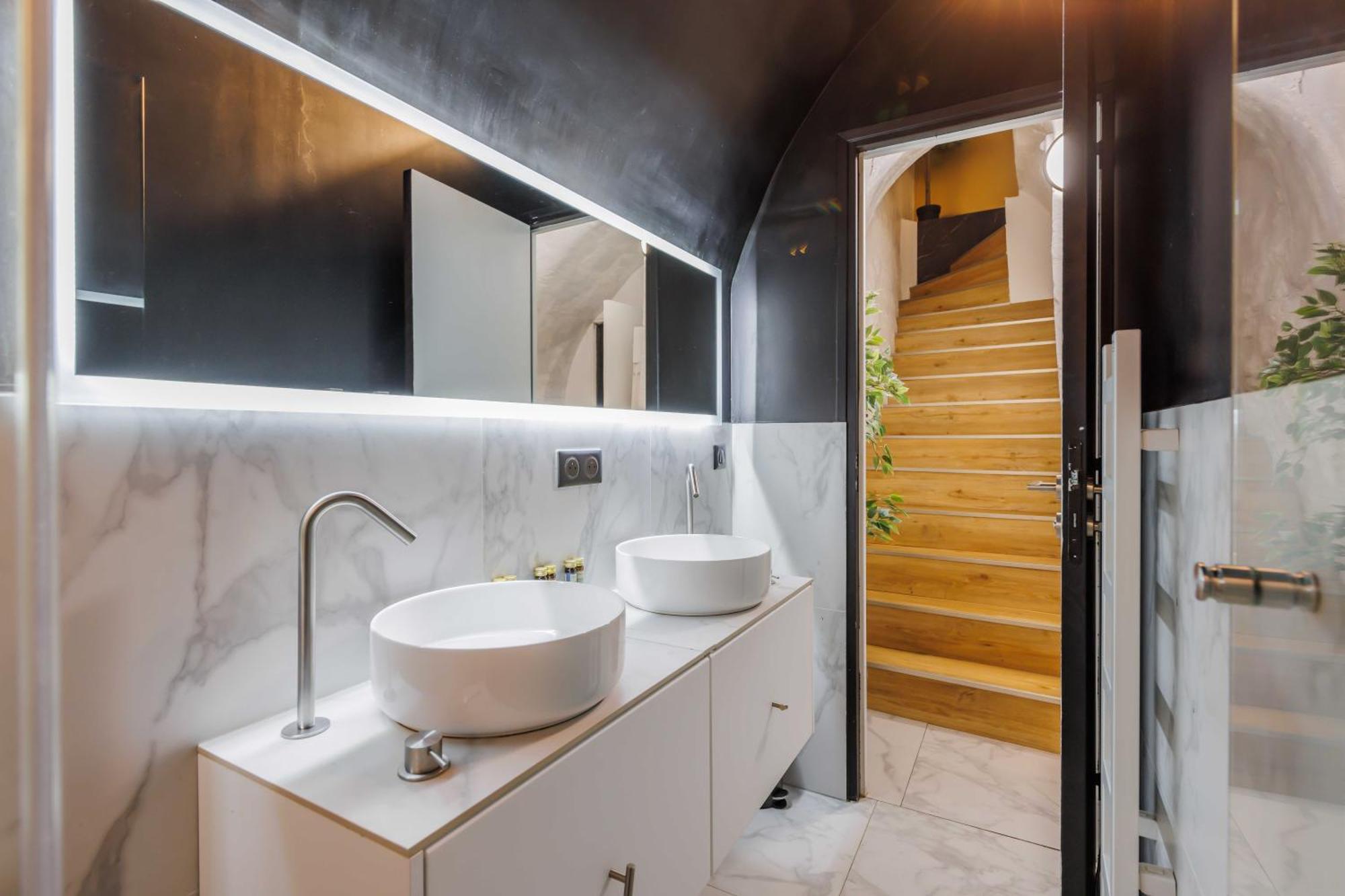 Апартаменты Charming Duplex Parisian T3 - Heart Of Saint-Germain Экстерьер фото